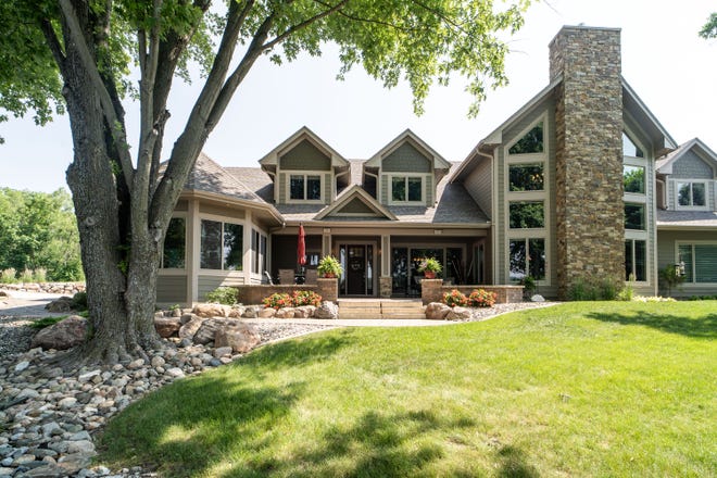 Live in luxury in this $2.3 million home on Sun Valley Lake in Ellston.